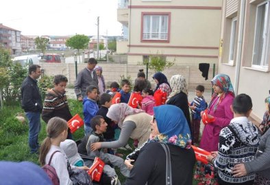 23 Nisan Çocuk Bayramı Dolayısıyla Çocuklarımıza Hediyeler Dağıttık