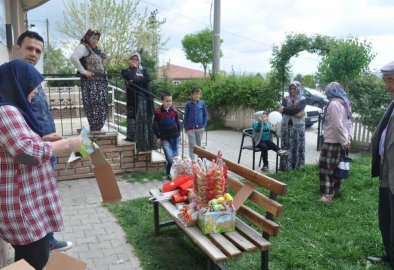 23 Nisan Çocuk Bayramı Dolayısıyla Çocuklarımıza Hediyeler Dağıttık
