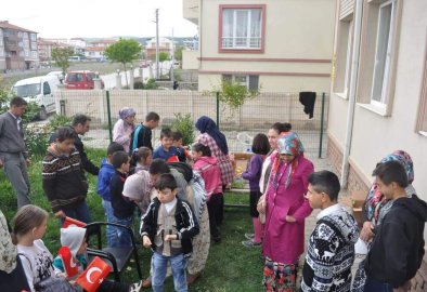 23 Nisan Çocuk Bayramı Dolayısıyla Çocuklarımıza Hediyeler Dağıttık