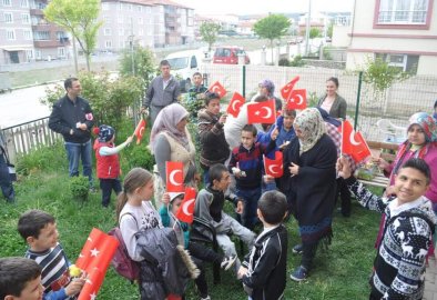 23 Nisan Çocuk Bayramı Dolayısıyla Çocuklarımıza Hediyeler Dağıttık