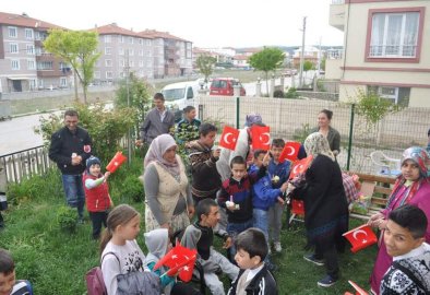 23 Nisan Çocuk Bayramı Dolayısıyla Çocuklarımıza Hediyeler Dağıttık
